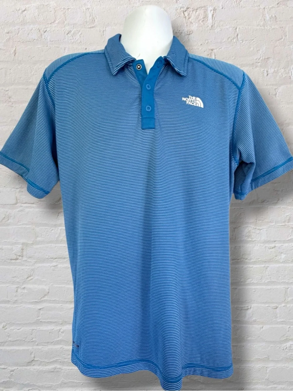 The North Face FlashDry Polo Shirt Men’s L Blue Stripe Performance Golf Casual